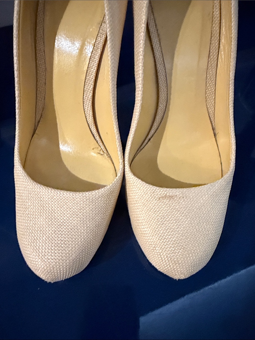 D&G Beige Textile Closed-Toe Pumps - Picture 10 of 11